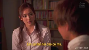 Gái Việt thủ dâm trên xvideos lồn đỏ au như sò huyết